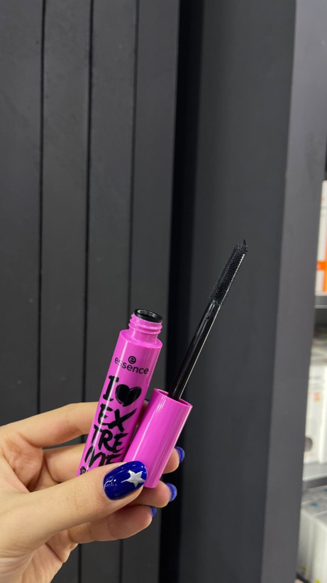 ریمل اسنس حجم دهنده مدل I Love Extreme Crazy Volume