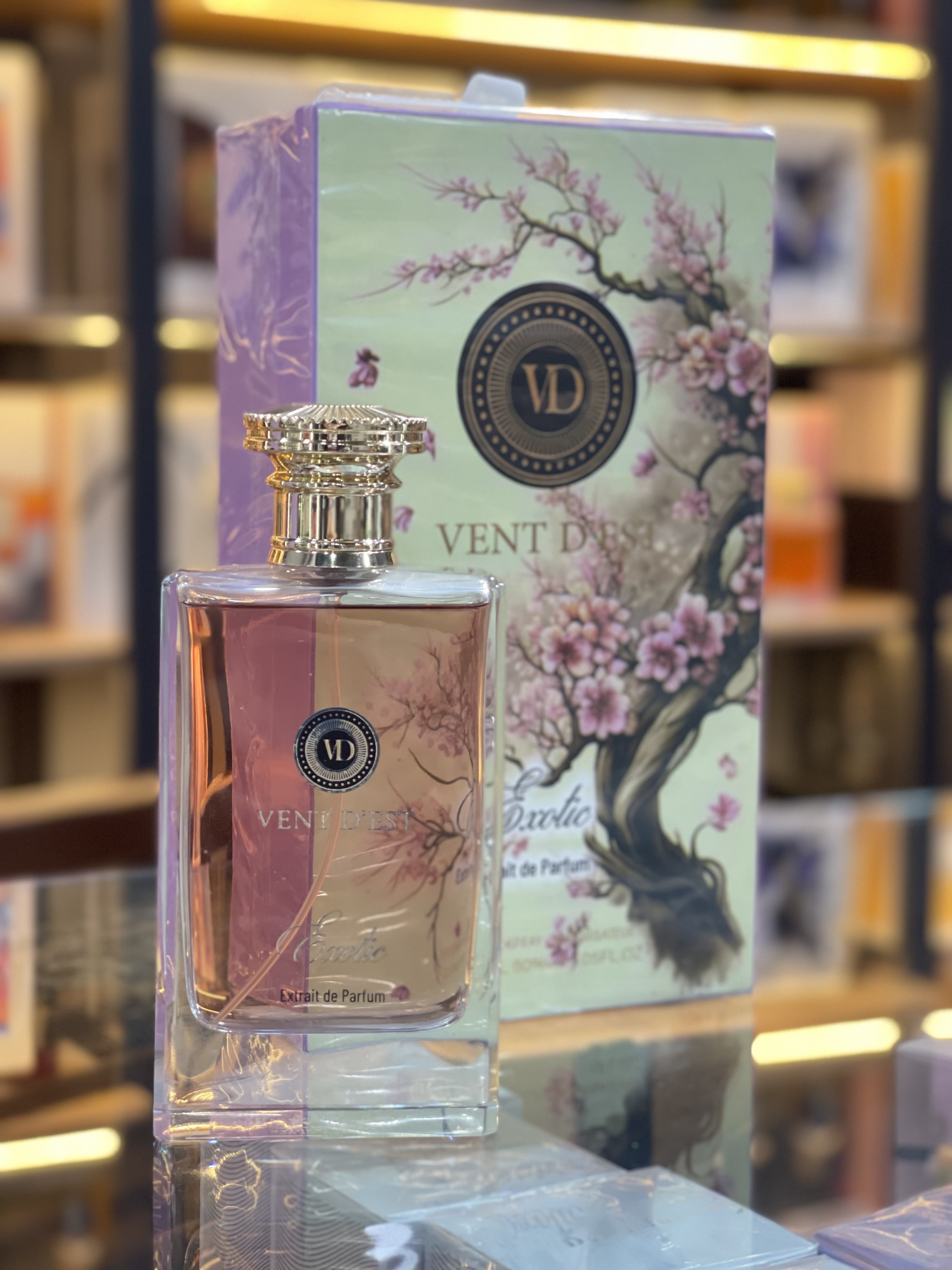 عطر اکستراپرفیوم اگزوتیک exotic حجم 120میل ونت دست – VENT D’EST